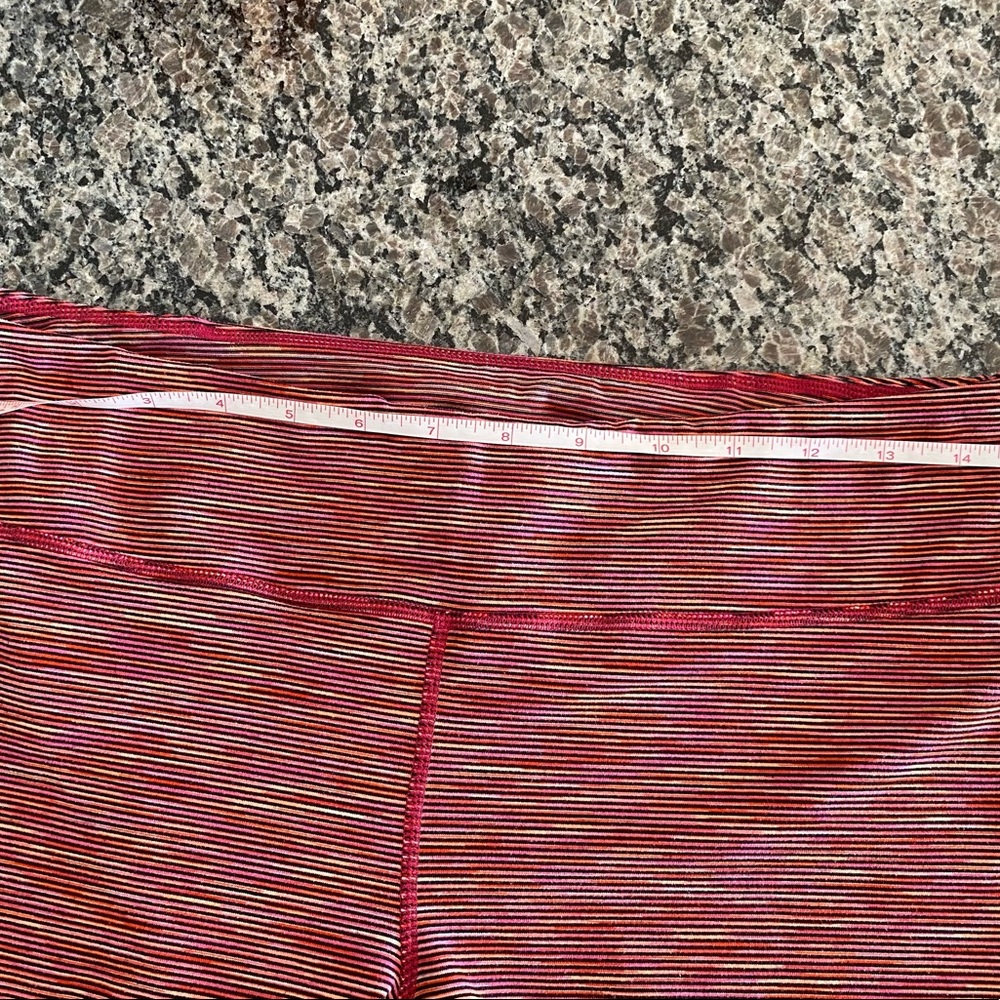 Zella Capri Leggings Sz L - Picture 4 of 5